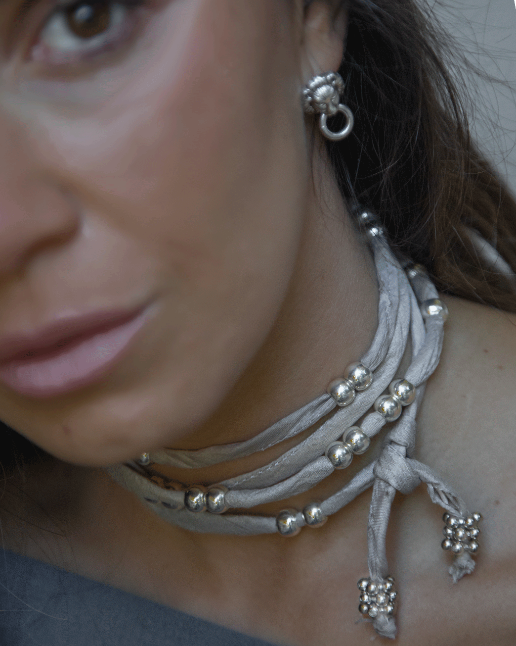 COLLAR ZÍNGARA SILK VISON