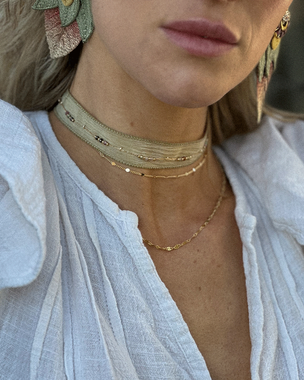 CHOKER BOHEME SILK OLIVA CLARO