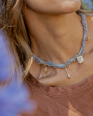 COLLAR NOMARA AZUL PIEDRA