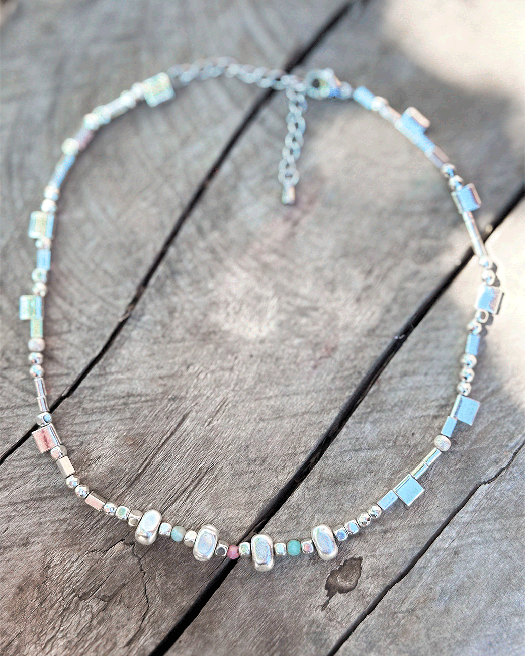 COLLAR IKALA PIEDRAS NATURALES SILVER