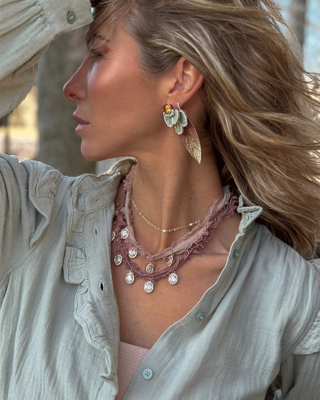 COLLAR MAJESTIC ROSA PALIDO